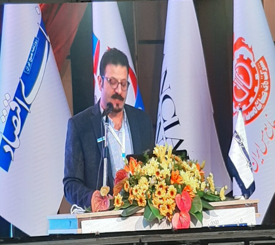 صنایع فلزی و غیرفلزی، نماد توسعه و پیشرفت کشور هستند