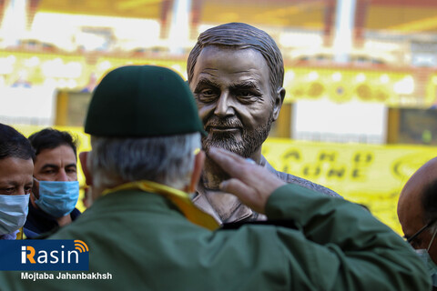 دیدار تیم های سپاهان اصفهان و فولاد خوزستان

عکس:مجتبی جهان بخش