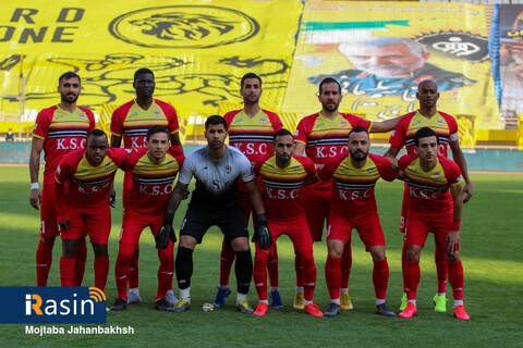 دیدار تیم های سپاهان اصفهان و فولاد خوزستان

عکس:مجتبی جهان بخش