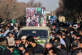 تشیع پیکر سه شهید در اصفهان

عکس:مجتبی جهان بخش