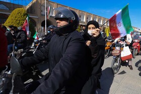 مراسم راهپیمایی 22بهمن 1399اصفهان

عکس:مجتبی جهان بخش