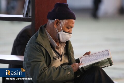 نمازجمعه اصفهان

عکس:مجتبی جهان بخش