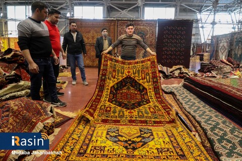 نمایشگاه فرش دست بافت اصفهان

عکس:مجتبی جهان بخش