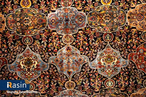 نمایشگاه فرش دست بافت اصفهان

عکس:مجتبی جهان بخش