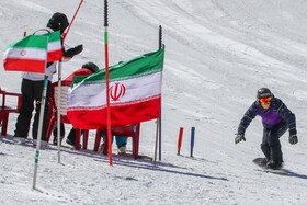 مسابقات اسکی قهرمانی استان اصفهان

عکس:مجتبی جهان بخش