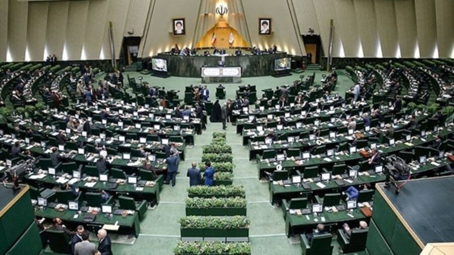 مجوز پرداخت ۱۵۰ هزار میلیارد تومان برای صندوق های بازنشستگی صادر شد