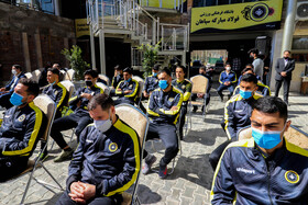 ایین رونمایی از سردیس شهید غازی و پیراهن جدید تیم بزرگ سالان سپاهان

عکس:مجتبی جهان بخش