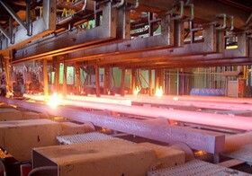 عبور از مرز تولید ۷۰۰ هزار تن در ناحیه فولادسازی گامی در تحقق شعار سال