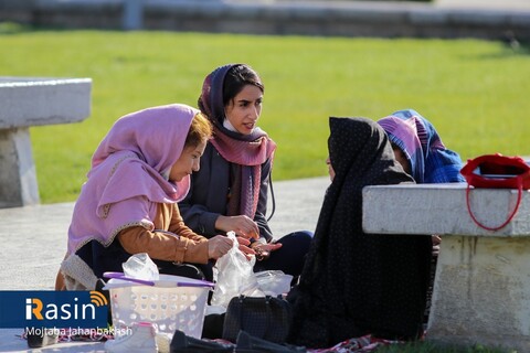 نحوه رعایت پروتکل های بهداشتی در روز قرمز اصفهان

عکس:مجتبی جهان بخش