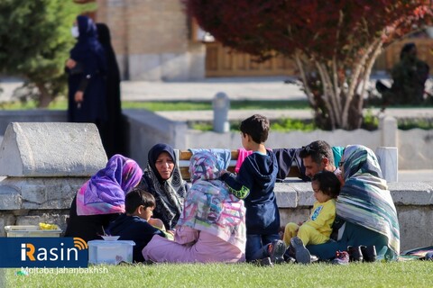 نحوه رعایت پروتکل های بهداشتی در روز قرمز اصفهان

عکس:مجتبی جهان بخش