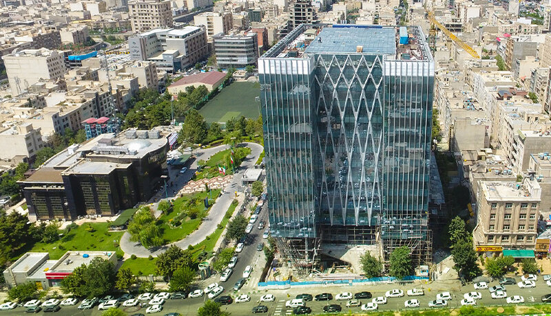 عرضه اولیه سهام با روش ترکیبی
