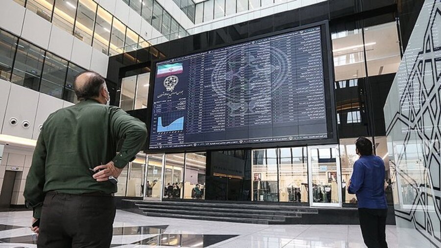 فولاد نماد تاثیرگذار بازار بورس در روز چهارشنبه