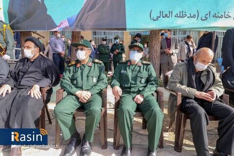مراسم تشیع پیکرسرلشکر پاسدار شهید سید محمد حجازی در اصفهان

عکس:مجتبی جهان بخش