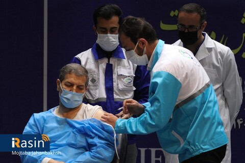 مراسم تزریق نخستین واکسن مشترک ایران و کوبا