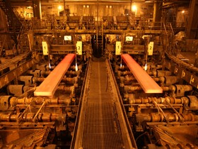 تحقق شعار سال با عبور از تولید ماهانه ۷۰۰هزارتن تختال/ این شرکت طلایه دار شعار «ما می‌توانیم» در صنعت فولاد کشور است