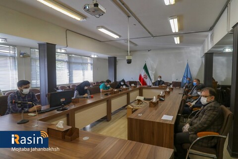 ایین تقدیر سازمان پزشک قانونی کشور ازمسئولیت اجتماعی شرکت فولاد مبارکه اصفهان

عکس:مجتبی جهان بخش