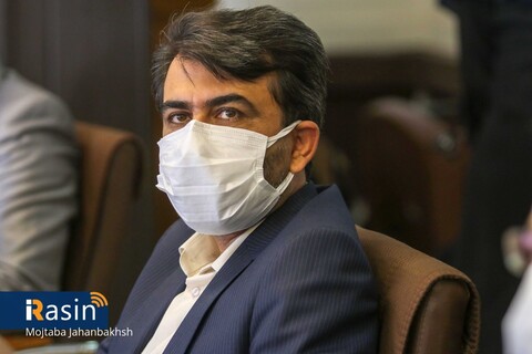 ایین تقدیر سازمان پزشک قانونی کشور ازمسئولیت اجتماعی شرکت فولاد مبارکه اصفهان

عکس:مجتبی جهان بخش