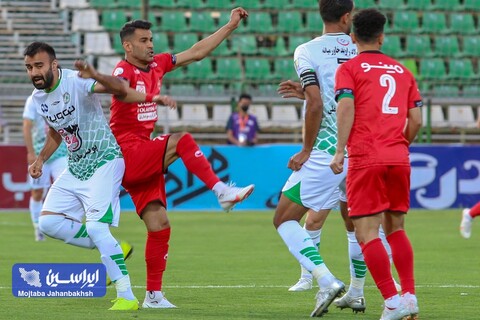 دیدار معوقه هفته بیستم  ذوب اهن اصفهان و پرسپولیس تهرانعکس:مجتبی جهان بخش
