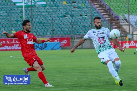 دیدار معوقه هفته بیستم  ذوب اهن اصفهان و پرسپولیس تهرانعکس:مجتبی جهان بخش