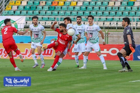 دیدار معوقه هفته بیستم  ذوب اهن اصفهان و پرسپولیس تهرانعکس:مجتبی جهان بخش