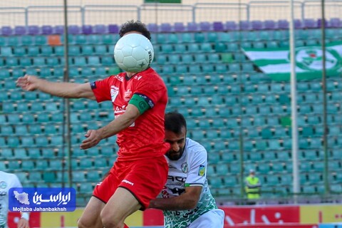 دیدار معوقه هفته بیستم  ذوب اهن اصفهان و پرسپولیس تهرانعکس:مجتبی جهان بخش