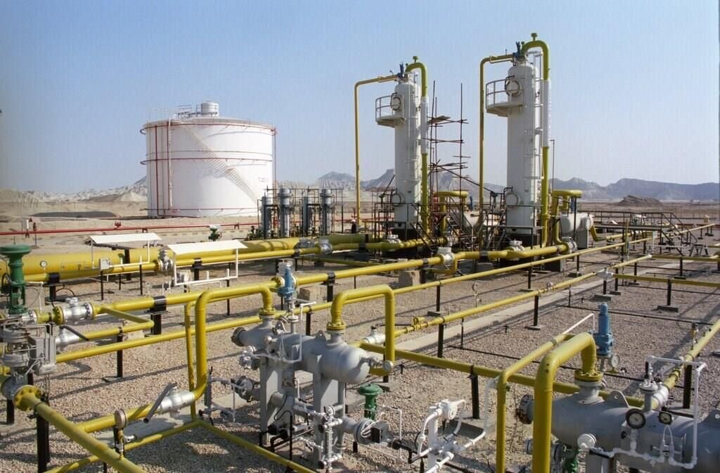 ظرفیت ۳ میلیارد لیتری ذخیره‌سازی بنزین در کشور