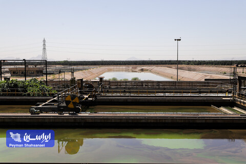 نمایی دیگر از استخرهای ته نشینی تصفیه خانه صنعتی