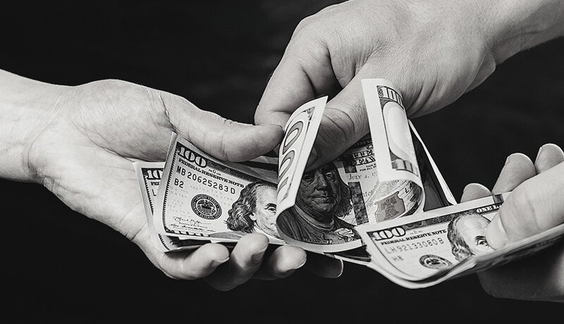 قیمت دلار ۲۸ شهریور ۱۴۰۲ / اهرم اخبار سیاسی دلار را مهار کرد