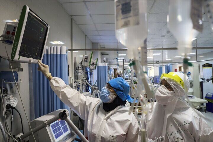 افراد بالای ۷۰ سال برای واکسیناسیون کرونا اقدام کنند/شناسایی ۵۳۰ مورد جدید کرونا در اصفهان