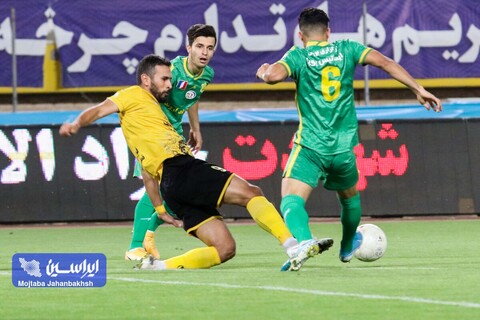 هفته بیست و هفتم لیگ برتر فوتبال؛ سپاهان - صنعت نفت آبادان
