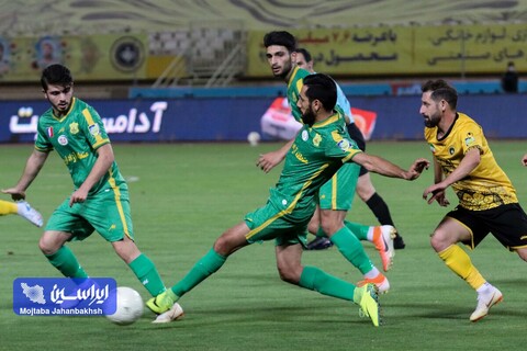 هفته بیست و هفتم لیگ برتر فوتبال؛ سپاهان - صنعت نفت آبادان