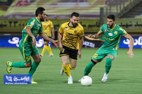 هفته بیست و هفتم لیگ برتر فوتبال؛ سپاهان - صنعت نفت آبادان
