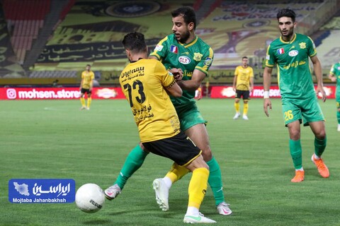 هفته بیست و هفتم لیگ برتر فوتبال؛ سپاهان - صنعت نفت آبادان