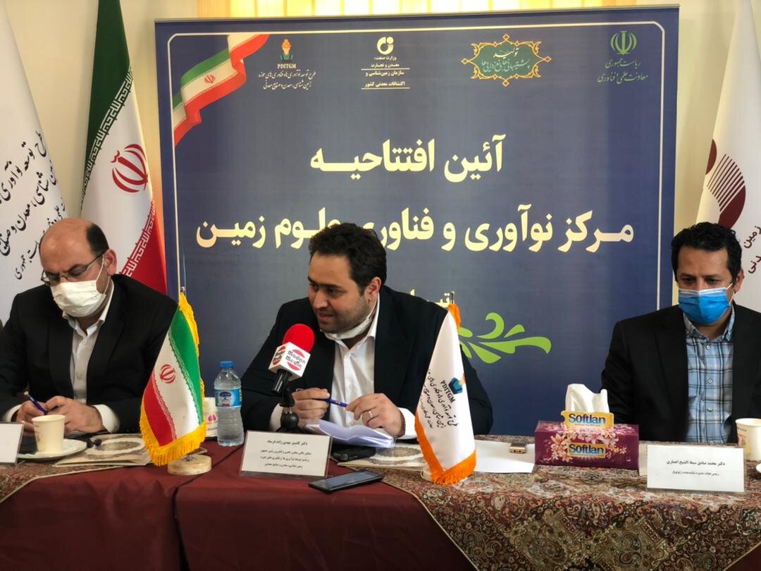 فاصله گرفتن از اقتصاد و تفکر نفتی در اولویت است