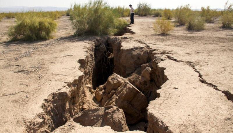 میانگین فرونشست در دشت‌های کشور ۲۵ سانتی‌متر است