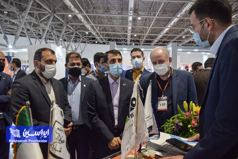 بازدید مدیرعامل شرکت فولاد مبارکه از غرفه شرکت‌های زیرمجموعه در نمایشگاه متالکس