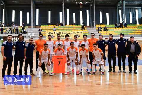 رقابت‌ تیم های فوتسال سپاهان و مس سونگون