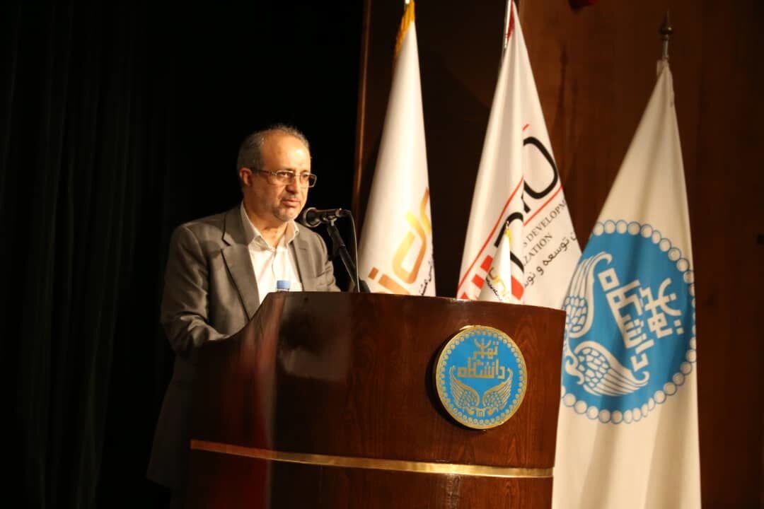 سرمایه‌گذاری ۲۳ میلیارد دلاری ایمیدرو از ابتدای فعالیت تاکنون/ عبور از چاله‌های تحریم با تکیه بر نیروهای داخلی