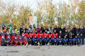 پایان رقابت‌های هندبال ساحلی قهرمانی جوانان کشور