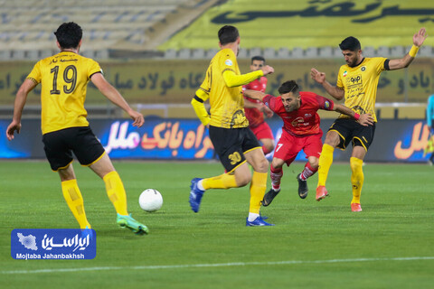 لیگ برتر فوتبال سپاهان ۰ - ۰ تراکتورسازی