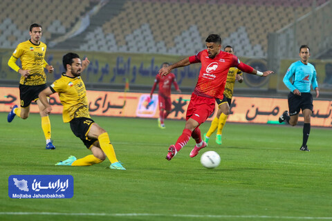 لیگ برتر فوتبال سپاهان ۰ - ۰ تراکتورسازی