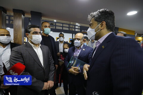 بازدید معاون امور صنایع وزارت صمت از غرفه گروه فولاد مبارکه در هجدهمین نمایشگاه بین‌المللی ایران‌متافو