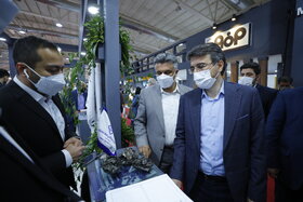 بازدید دستیار ویژه وزیر صمت از غرفه گروه فولاد مبارکه در نمایشگاه ایران‌متافو