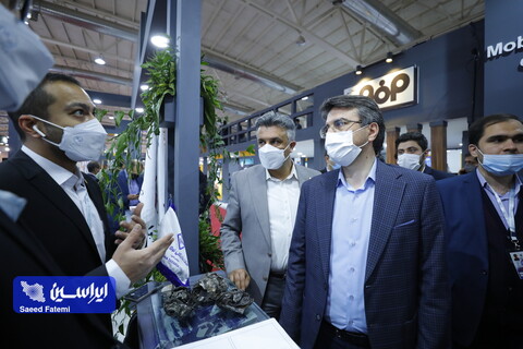 بازدید دستیار ویژه وزیر صمت از غرفه گروه فولاد مبارکه در هجدهمین نمایشگاه متالورژی(ایران‌متافو)