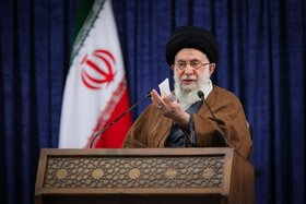عامل نجات کشور در بزنگاه‌های مختلف، غیرت دینی ملّت ایران بوده است