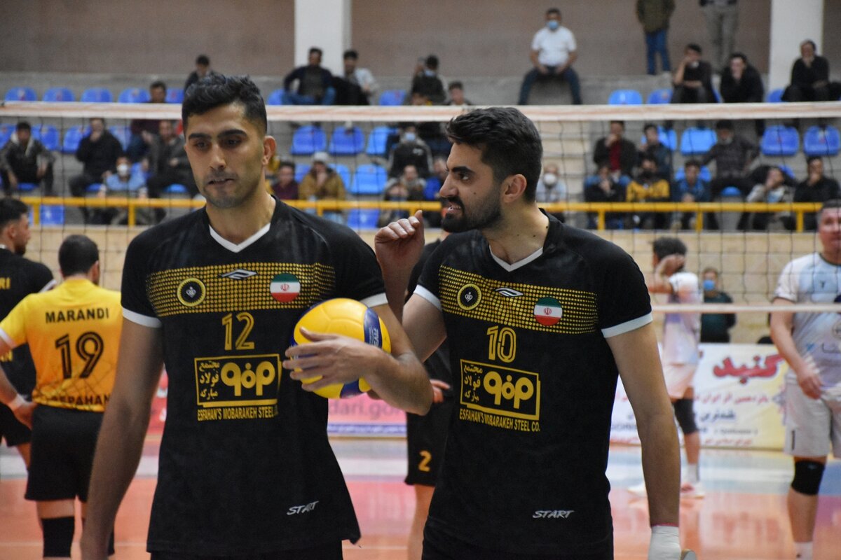 میرزاجانپور یک جلسه محروم و جریمه نقدی شد