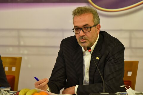 توسعه بازار محصولات فولادی با تمرکز بر سامانه برخط خرده‌فروشی