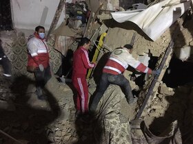 پایان عملیات آواربرداری ریزش ساختمان در رباط کریم/یک زن باردار در میان کشته‌ها بود