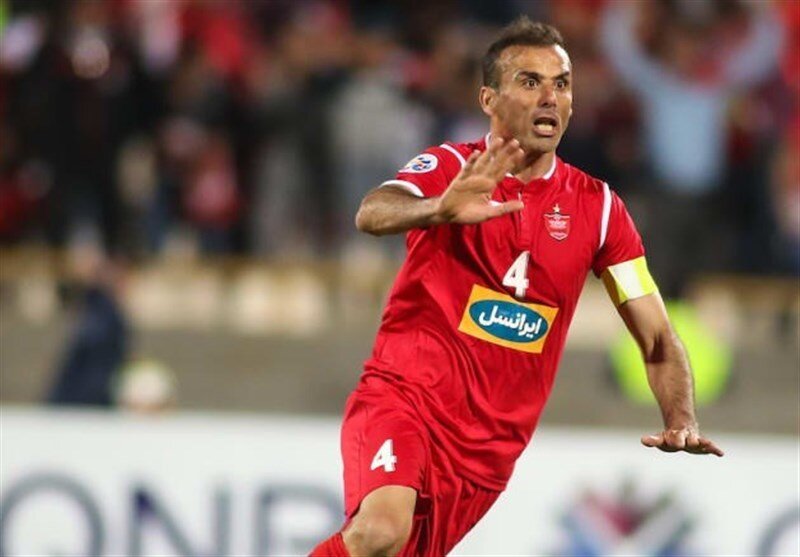 قرارداد مربیگری سیدجلال حسینی با پرسپولیس امضا شد