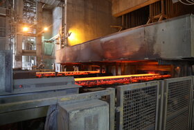 ثبت رکوردهای جدید کیفی تولید تختال در فولاد هرمزگان